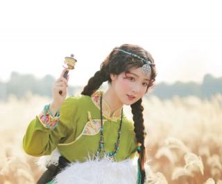 芦苇荡中拍人像，用好这份拍摄攻