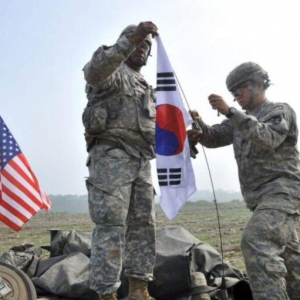 韩国一团体状告美军非法向韩境内运送剧毒和有害物质