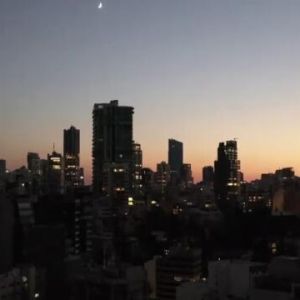 黎巴嫩全国停电近一天后恢复供电