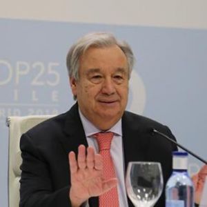 联合国秘书长：采取行动结束“与自然的自杀性战争”