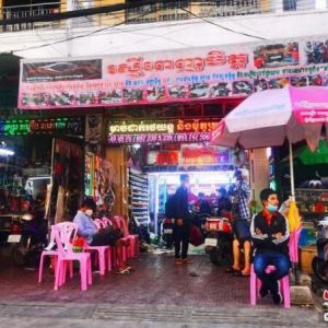 洪森：中国助力柬埔寨实现疫苗接种目标