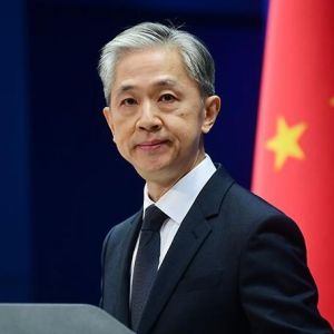 外交部就巴基斯坦恐袭、美导弹驱逐舰驶过台湾海峡等答问
