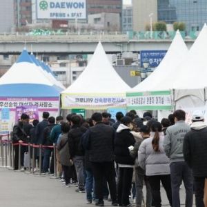 谈到韩国新冠死亡数据两个“最低” 韩政府自称防疫工作成功 ...
