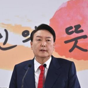 “韩国总统的克星”将就任 文在寅卸任后会否卷入政治漩涡？ ...