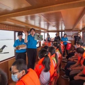 “衡水湖自然生态科普研学游”让小学生感受生物多样性