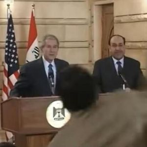 15年前向小布什扔鞋的伊拉克记者：我不后悔！
