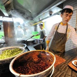 【寻味中华｜饮食】兰州牛肉面：千店千面，面面不同