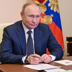 俄媒：普京宣布将在2024年参加俄总统选举