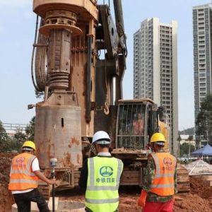 （新春走基层）全国最大单体物流枢纽项目春节假期建设不“打烊” ...