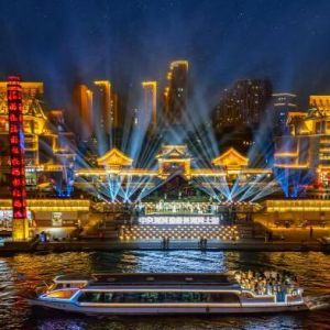 天津上演首场海河两岸多维文化光影秀 点燃夏日夜经济